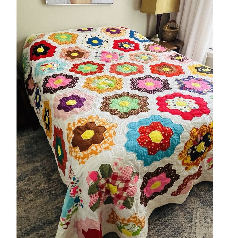 Vintage handmade Quilt Grandmother's Flower Garden 50s 60s 70s fabrics 102 x 88"